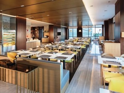 酒店 上海新虹桥国家会展中心灿辉希尔顿花园酒店